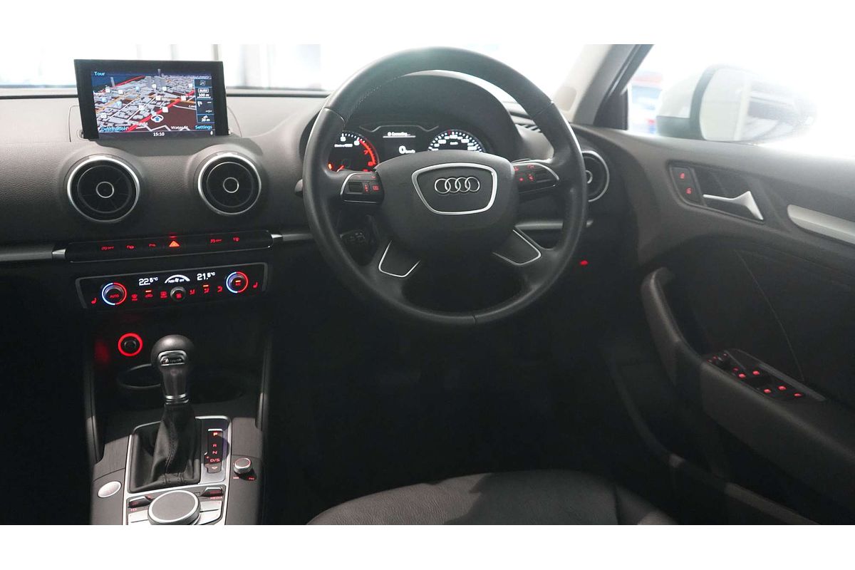 2015 Audi A3 Attraction 8V