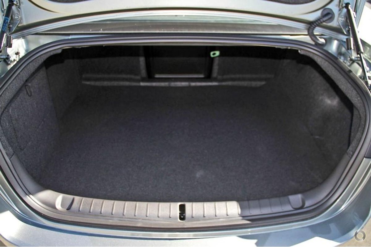 2013 Holden Commodore SV6 VF