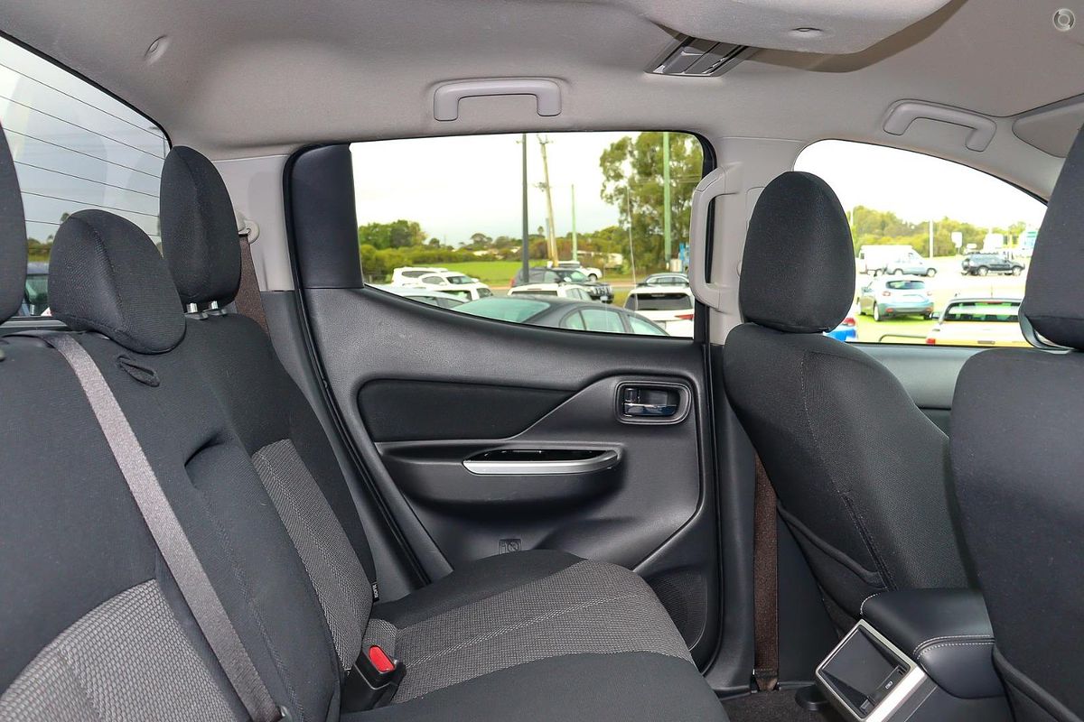 2021 Mitsubishi Triton GLS MR 4X4