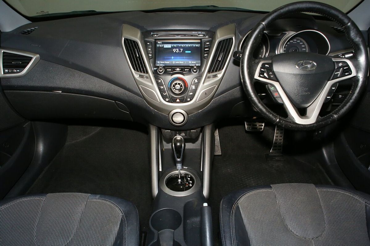 2012 Hyundai Veloster + FS