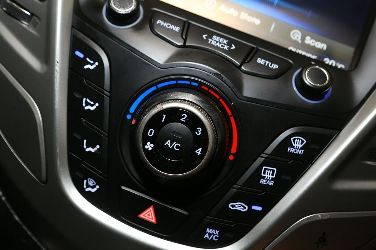 2012 Hyundai Veloster + FS