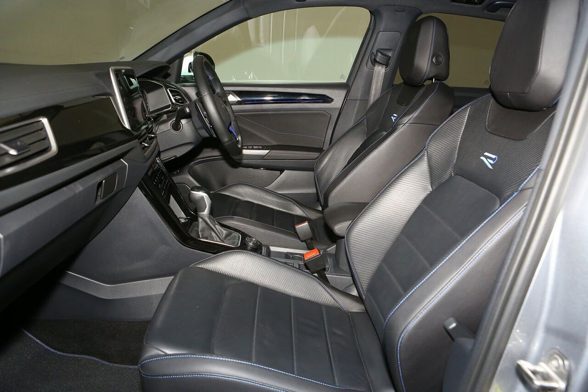 2023 Volkswagen T-Roc R D11