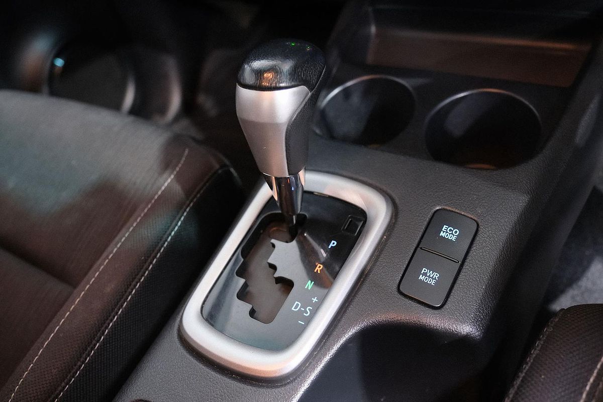 2020 Toyota Hilux SR5 GUN126R 4X4