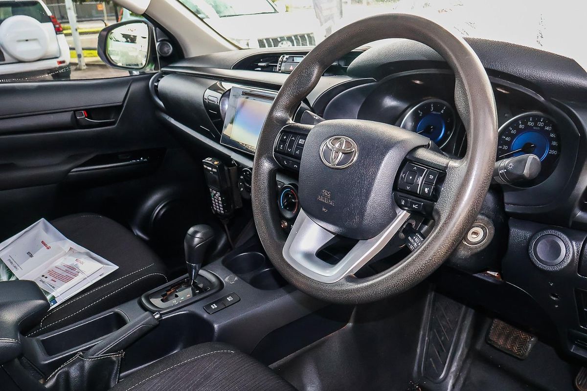 2020 Toyota Hilux SR GUN126R 4X4