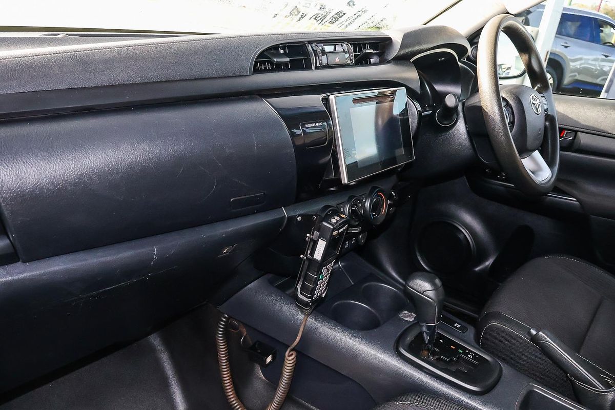 2020 Toyota Hilux SR GUN126R 4X4