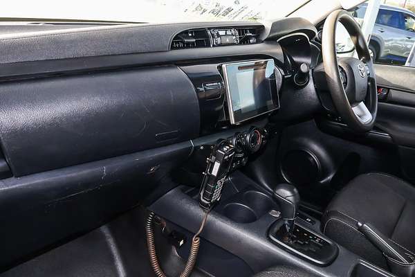 2020 Toyota Hilux SR GUN126R 4X4