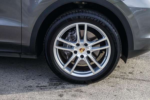 2020 Porsche Cayenne 9YB