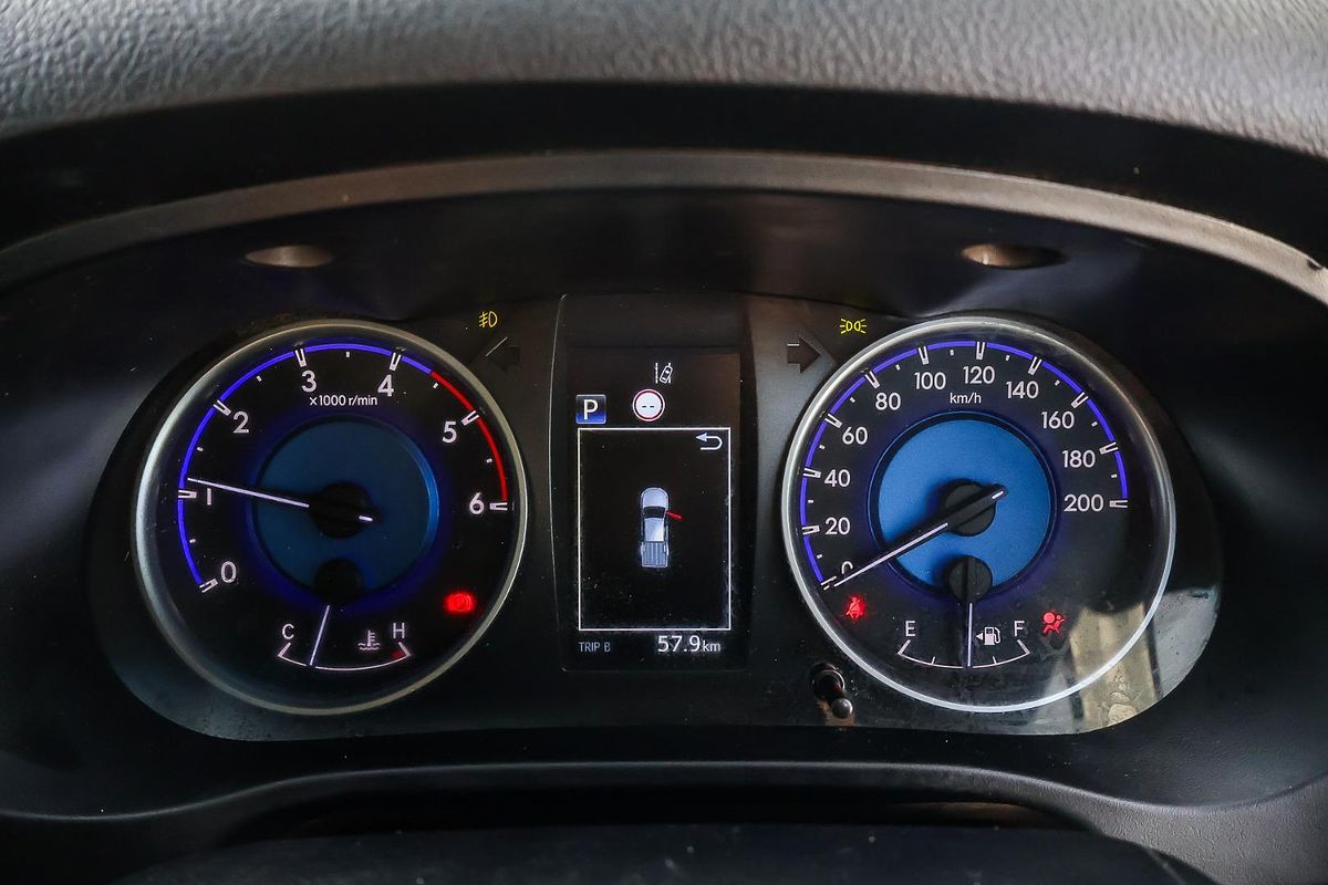 2020 Toyota Hilux SR GUN126R 4X4