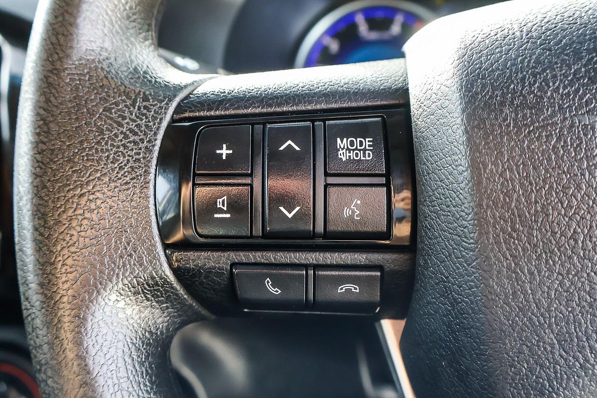 2020 Toyota Hilux SR GUN126R 4X4