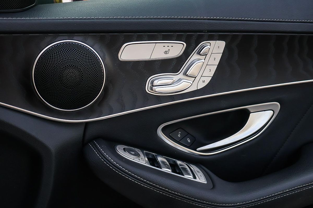 2018 Mercedes-Benz C-Class C300 W205