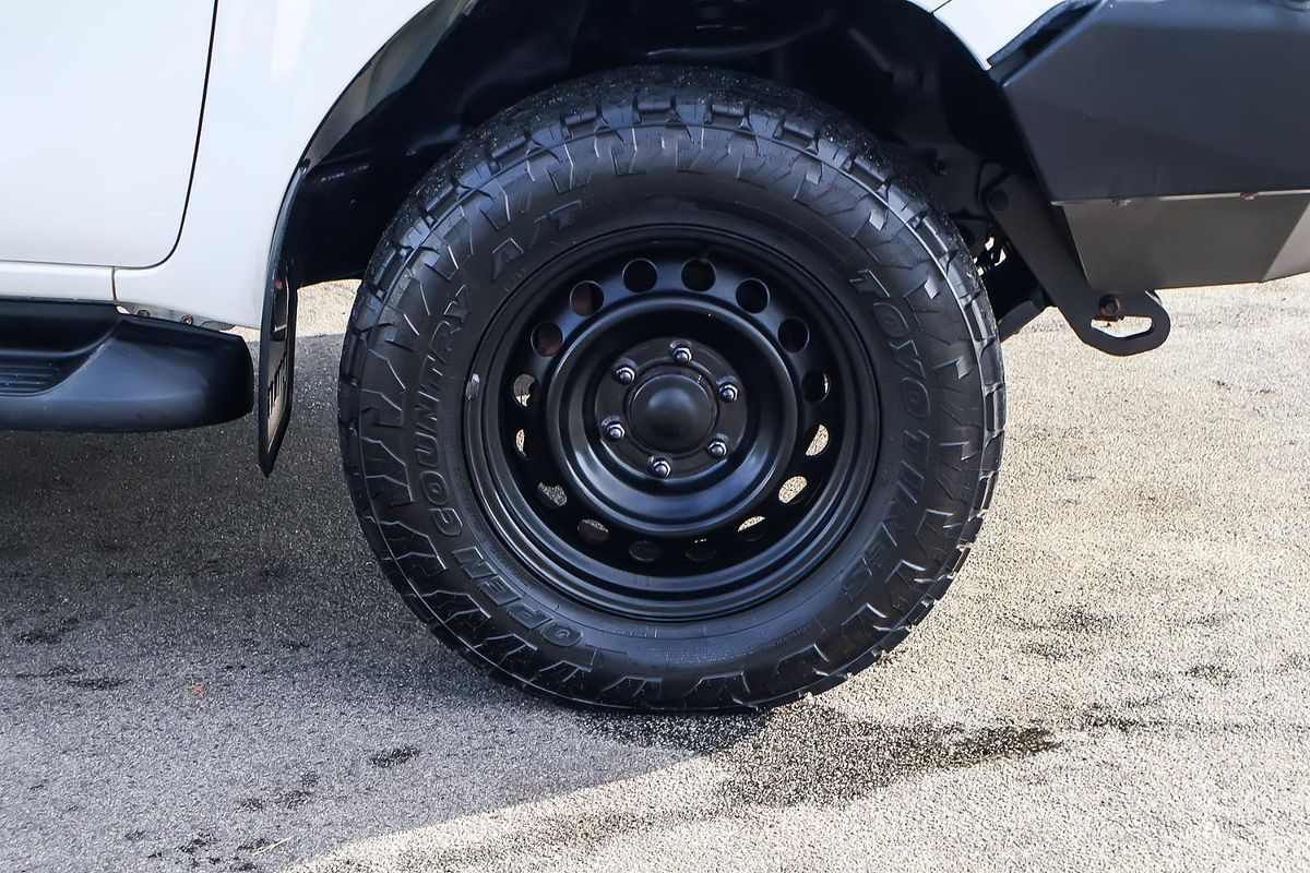 2020 Toyota Hilux SR GUN126R 4X4