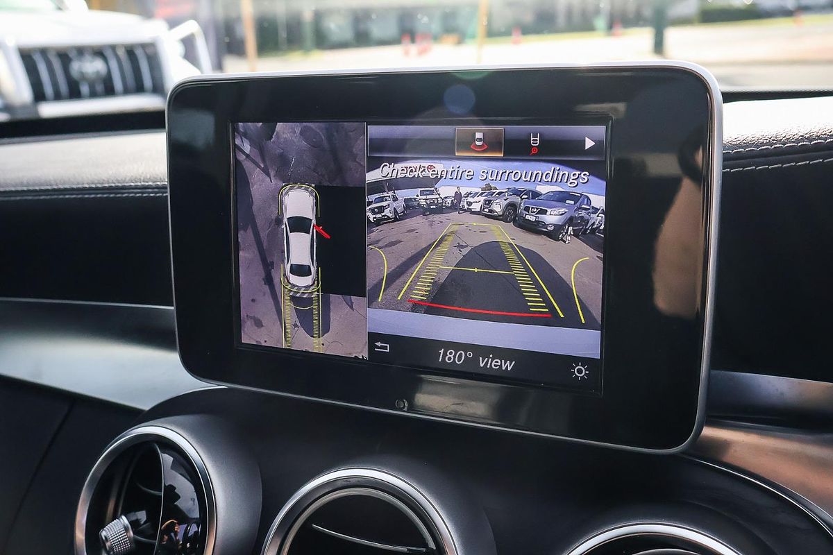 2018 Mercedes-Benz C-Class C300 W205