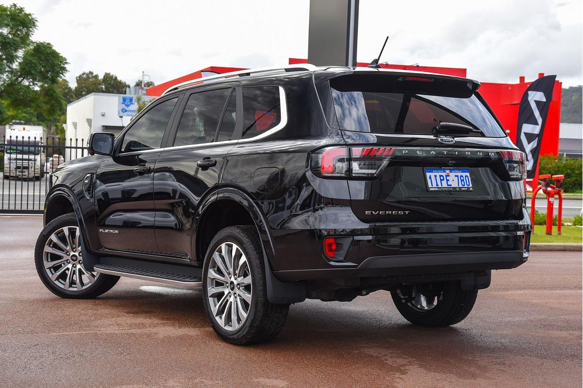 2025 Ford Everest Platinum  3.0L