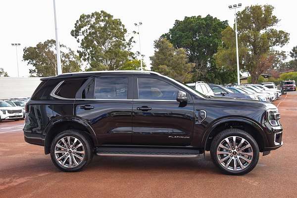 2025 Ford Everest Platinum  3.0L