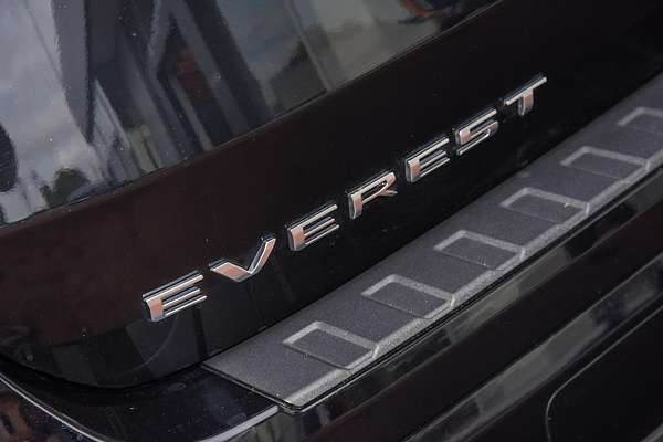 2025 Ford Everest Platinum  3.0L