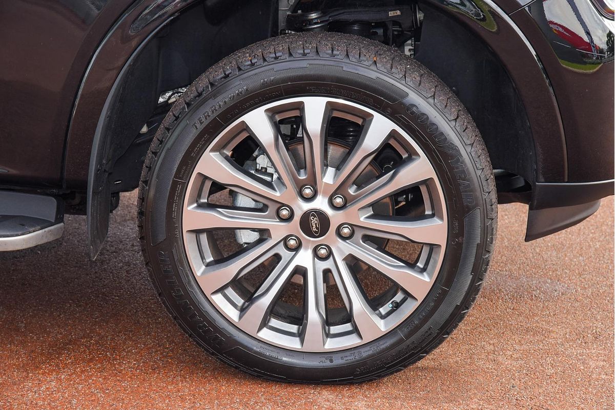2025 Ford Everest Platinum  3.0L