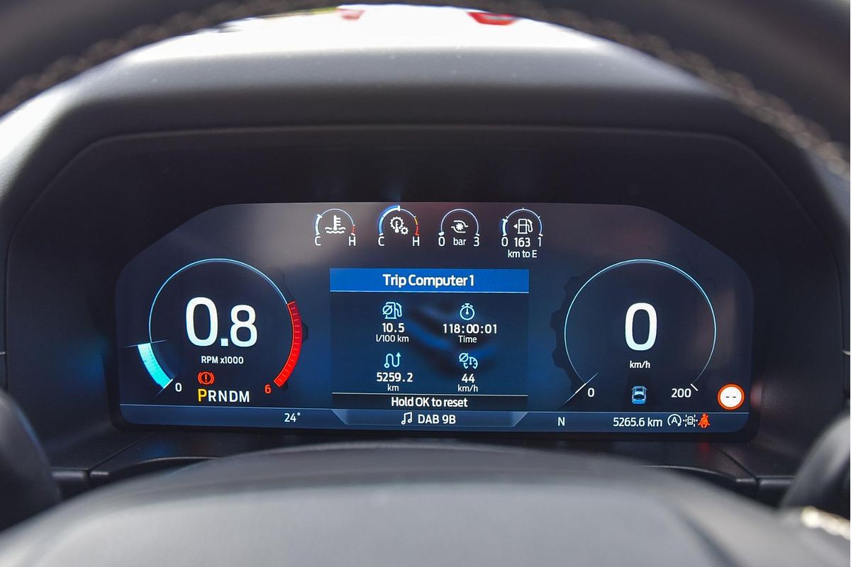 2025 Ford Everest Platinum  3.0L