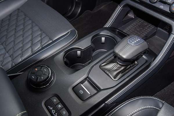 2025 Ford Everest Platinum  3.0L