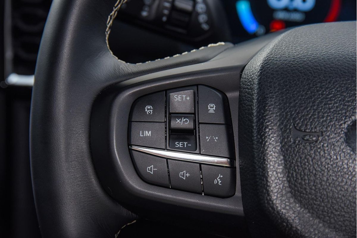 2025 Ford Everest Platinum  3.0L