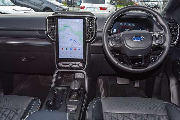 2025 Ford Everest Platinum  3.0L