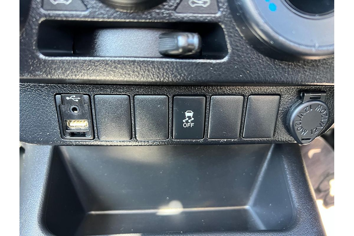 2018 Toyota Hilux Workmate GUN122R Rear Wheel Drive