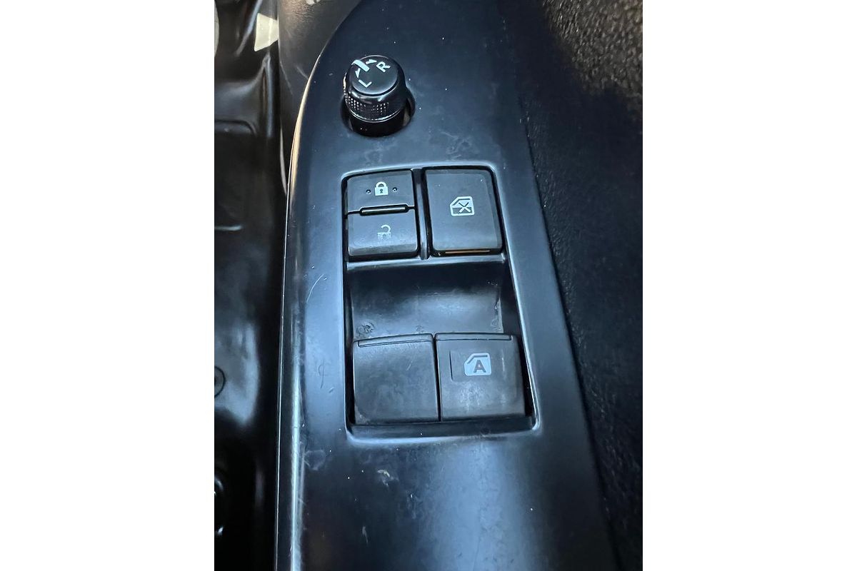 2018 Toyota Hilux Workmate GUN122R Rear Wheel Drive