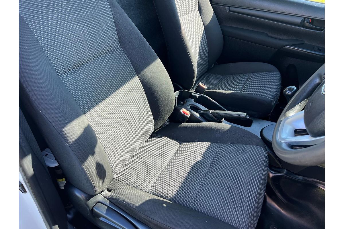 2018 Toyota Hilux Workmate GUN122R Rear Wheel Drive