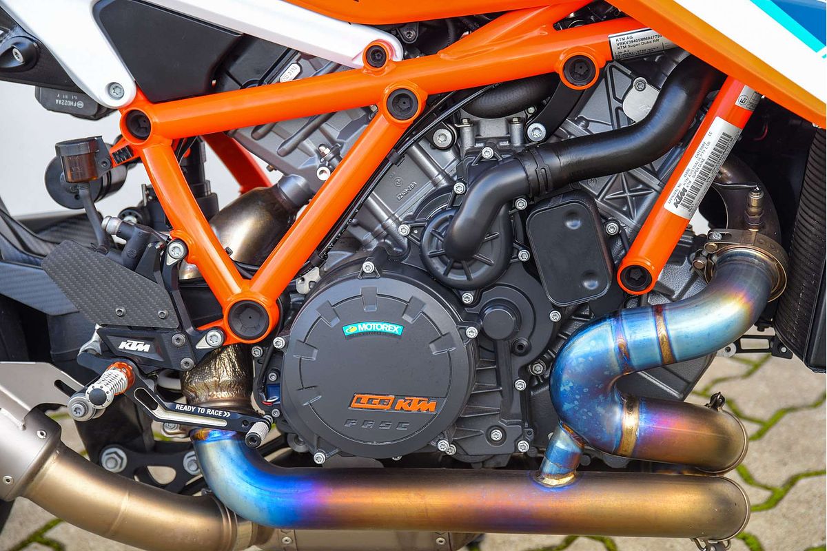 2021 KTM Super Duke