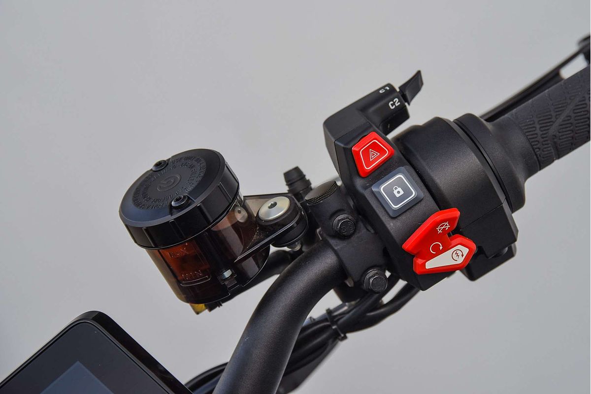 2021 KTM Super Duke