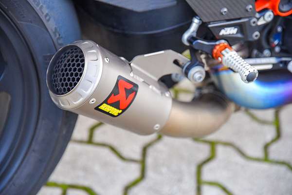 2021 KTM Super Duke