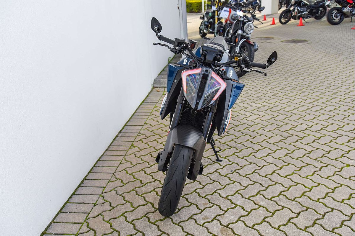 2021 KTM Super Duke