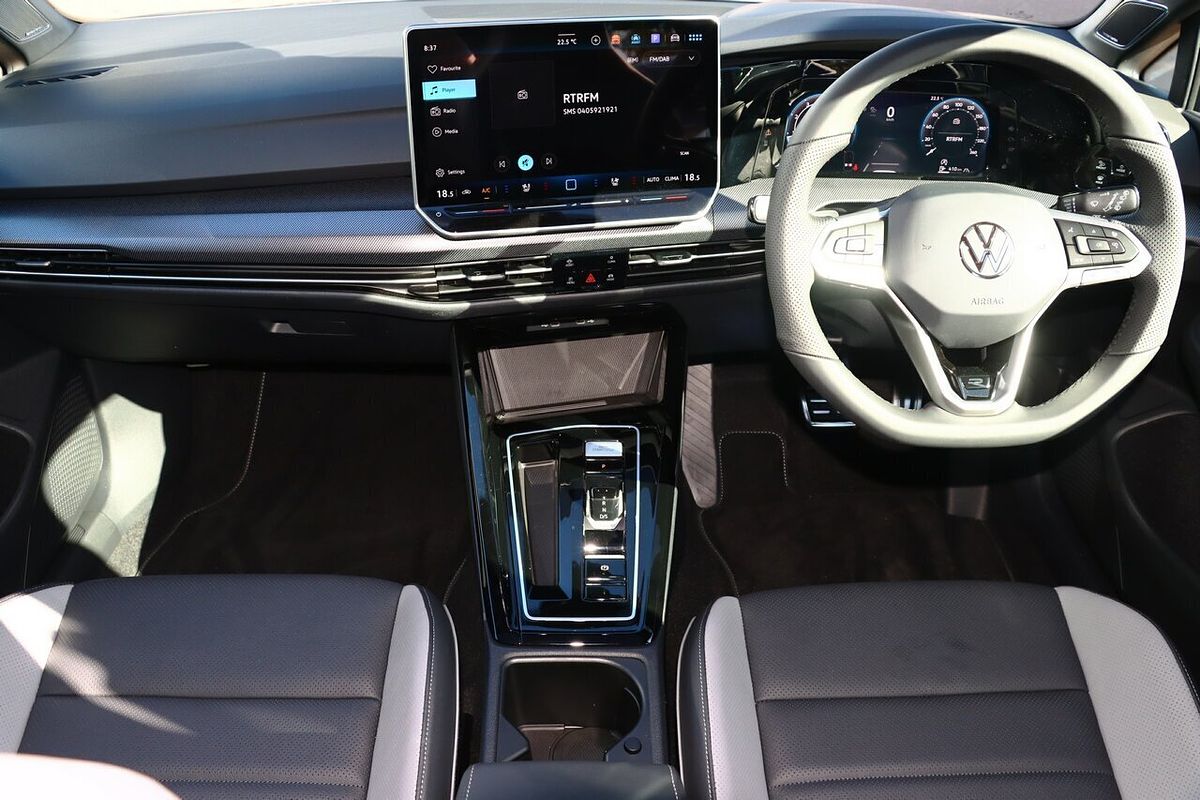 2025 Volkswagen Golf 110TSI R-Line 8.5