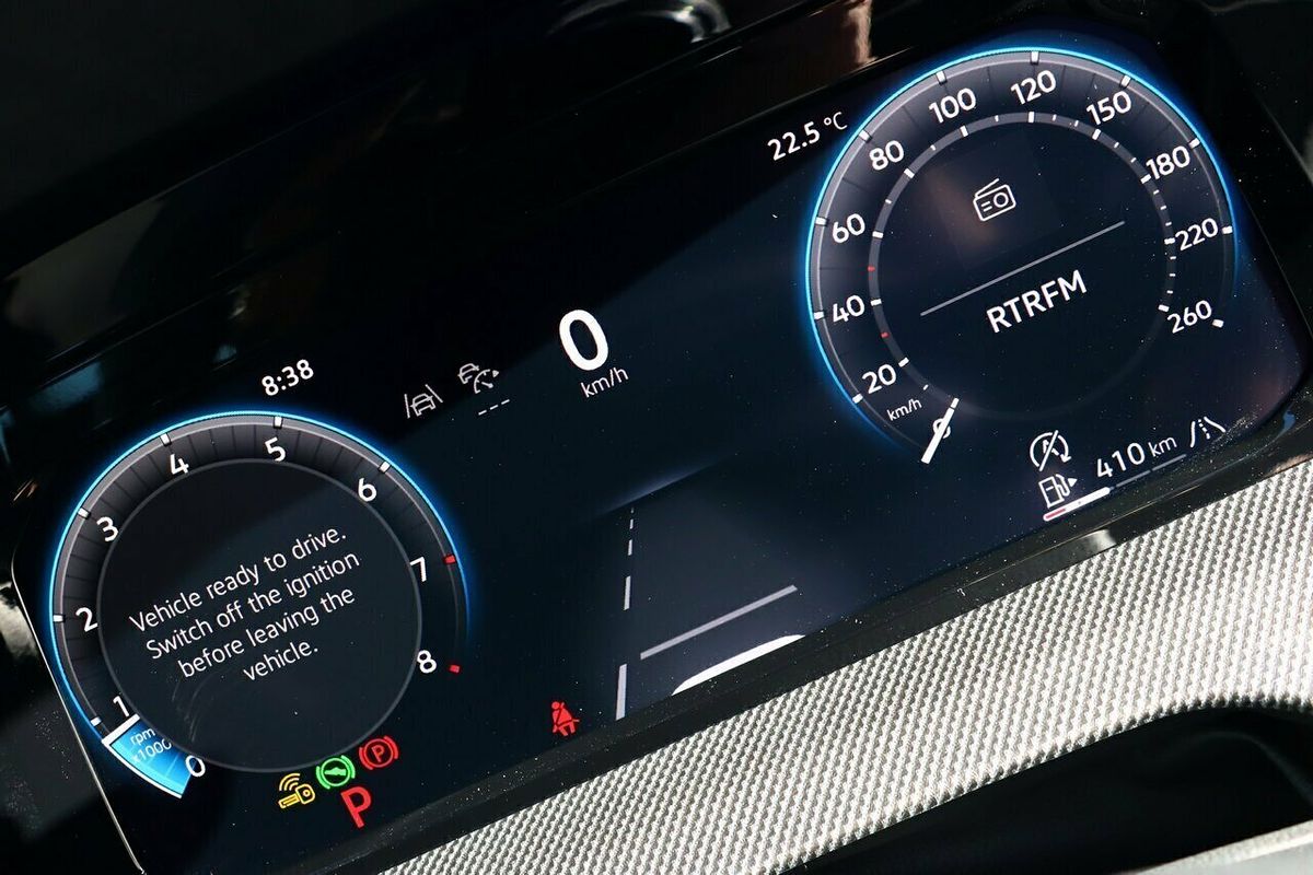 2025 Volkswagen Golf 110TSI R-Line 8.5