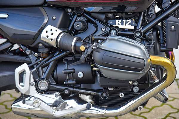 2025 BMW R 12 HL R 12