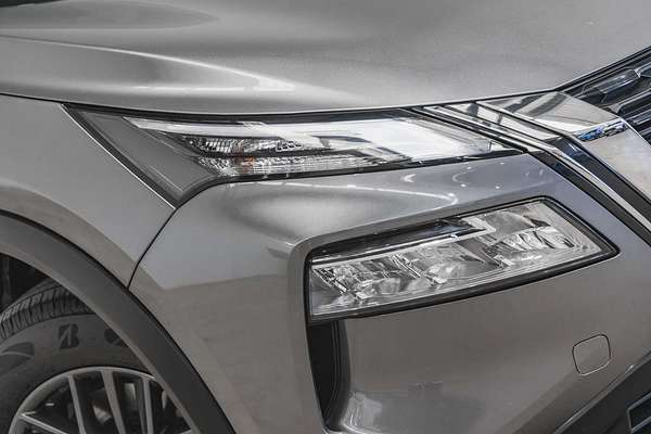 2023 Nissan X-TRAIL ST T33