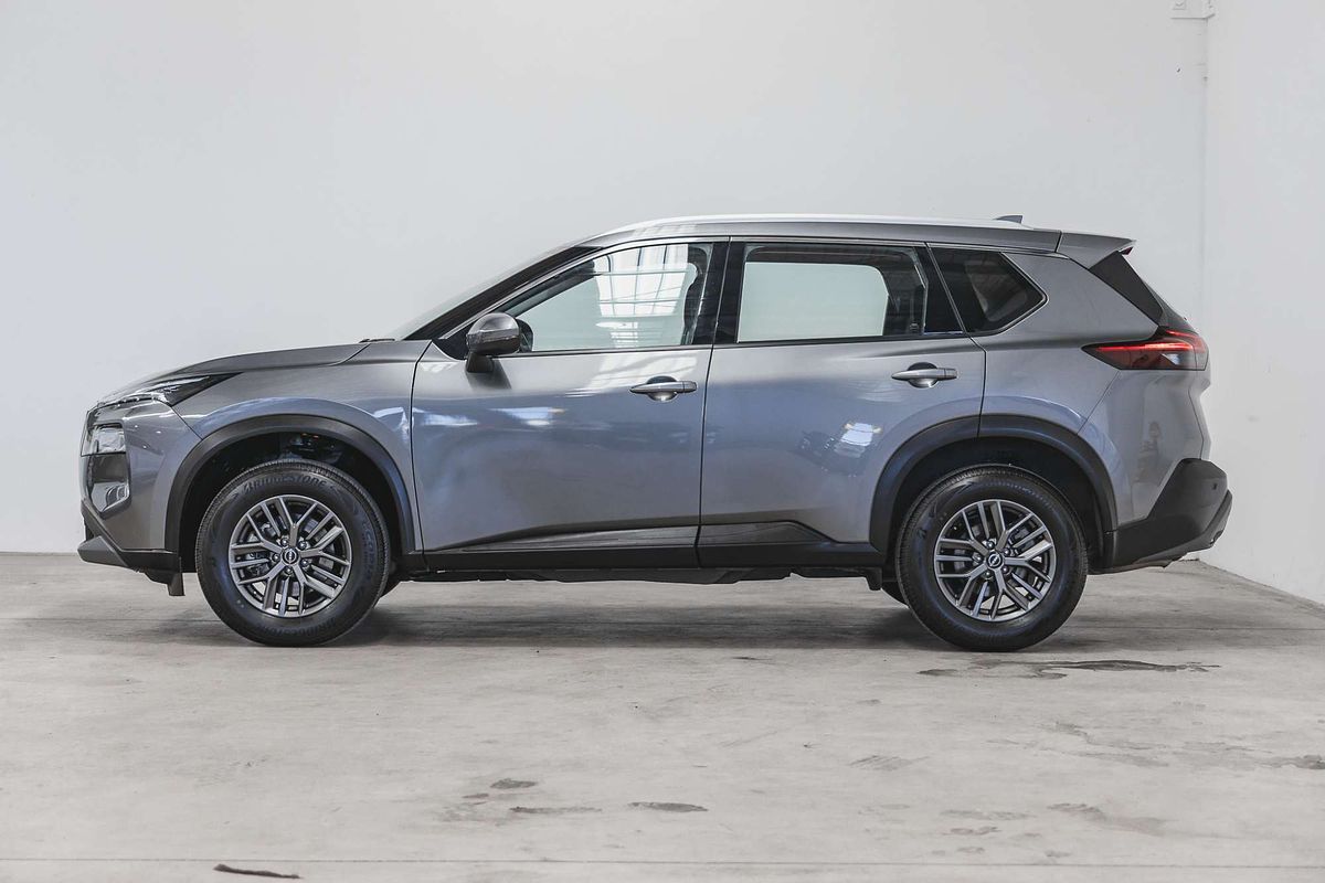 2023 Nissan X-TRAIL ST T33