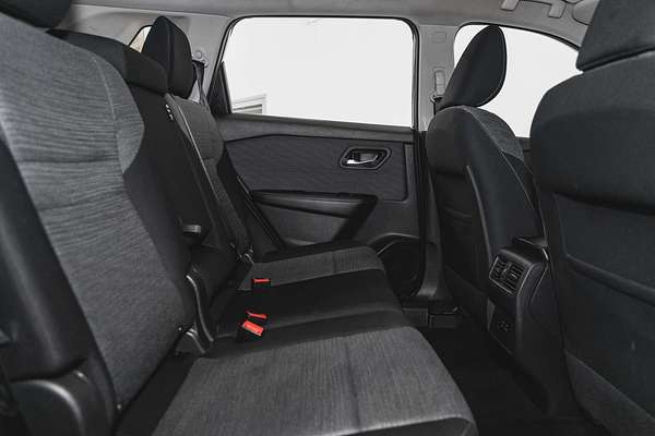 2023 Nissan X-TRAIL ST T33