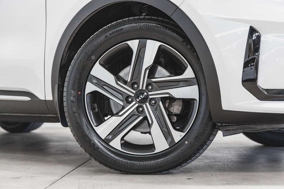 2023 Kia Sorento Sport MQ4