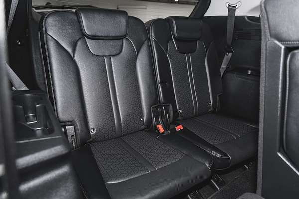 2023 Kia Sorento Sport MQ4