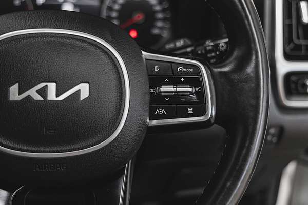 2023 Kia Sorento Sport MQ4