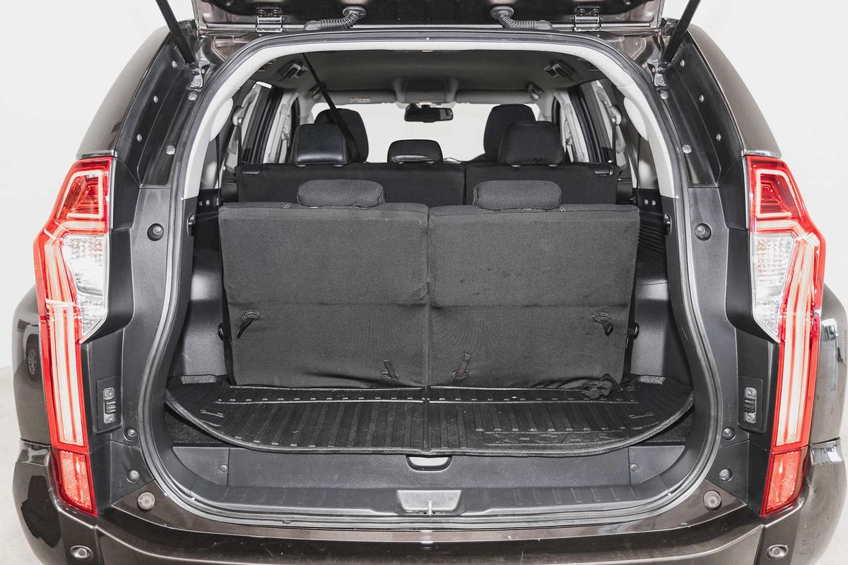 2017 Mitsubishi Pajero Sport GLS QE