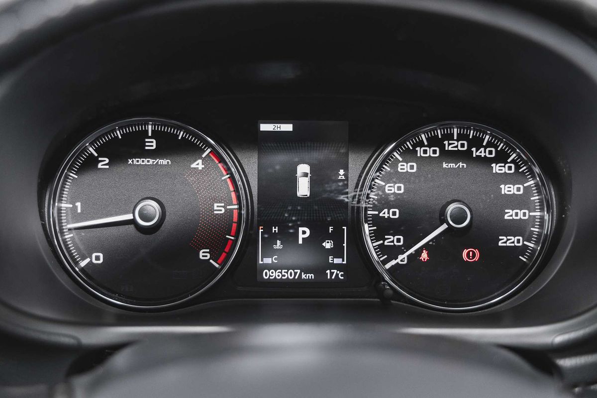 2017 Mitsubishi Pajero Sport GLS QE