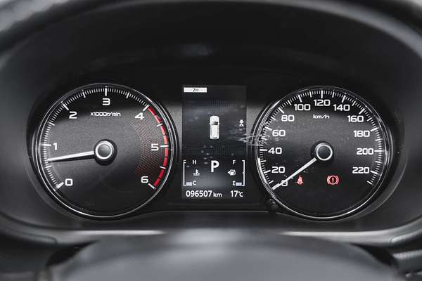 2017 Mitsubishi Pajero Sport GLS QE