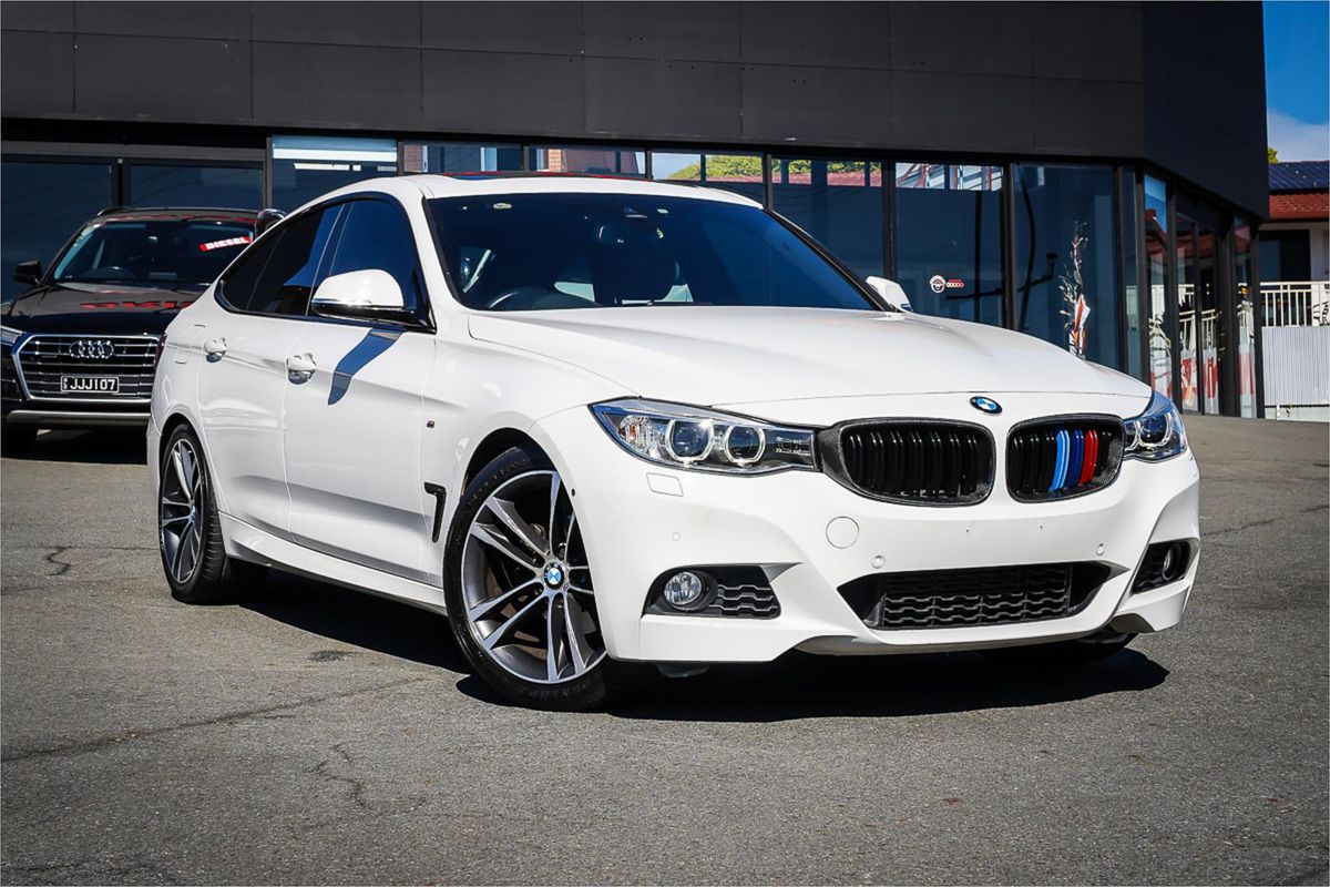 2016 BMW 3 Series 320i Sport Line F34