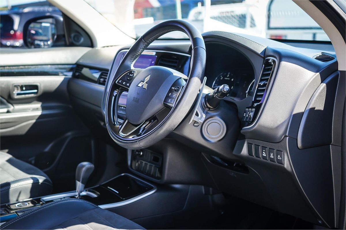 2018 Mitsubishi Outlander LS ZL