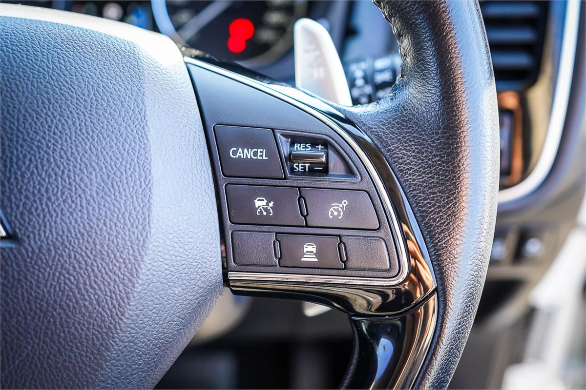 2018 Mitsubishi Outlander LS ZL