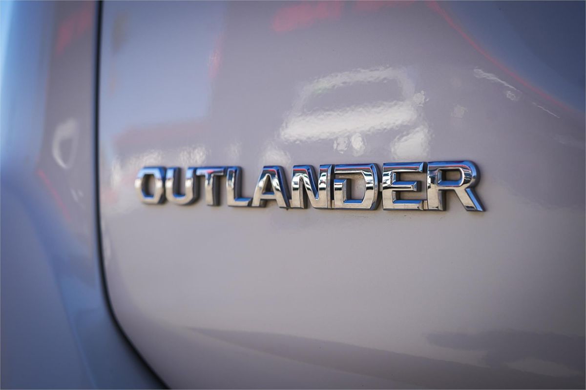 2018 Mitsubishi Outlander LS ZL