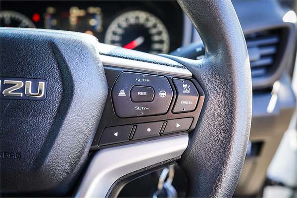 2020 Isuzu D-MAX SX High Ride Rear Wheel Drive