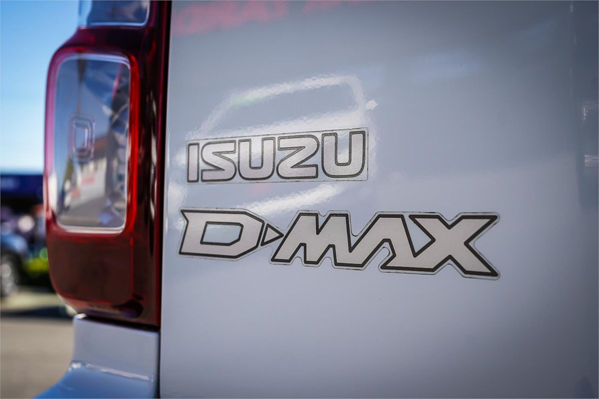 2020 Isuzu D-MAX SX High Ride Rear Wheel Drive