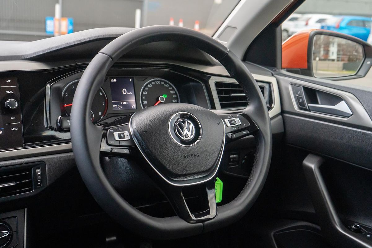 2017 Volkswagen Polo Launch Edition AW